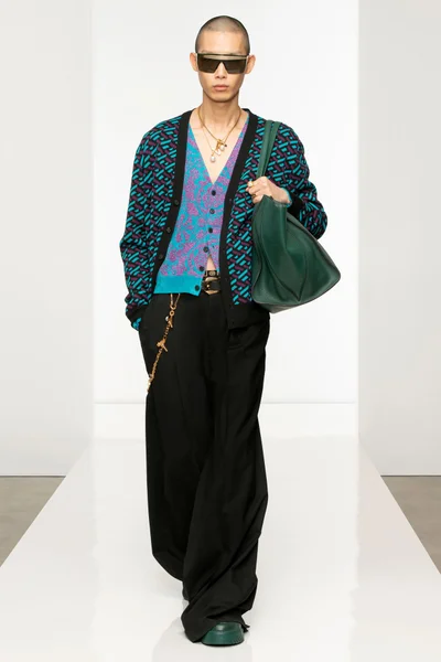 Look 20